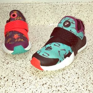 Preschool Nike colorful slip on
